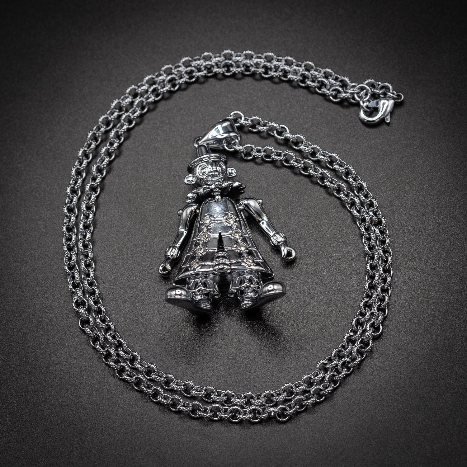 Silver Large Clown Pendant – 24 Inch with 4mm Belcher Chain