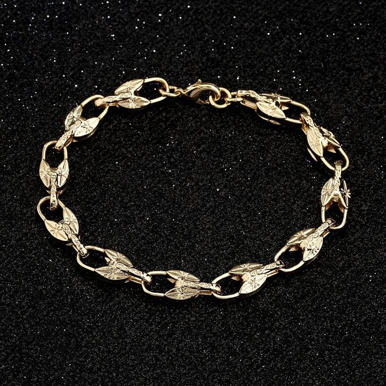 Luxury Gold Tulip Bracelet with Lobster Claw Clasp