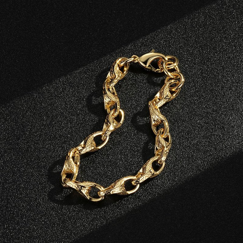 6/7-inch gold tulip bracelet, 9mm wide, 23 grams, classic design, gold finish.