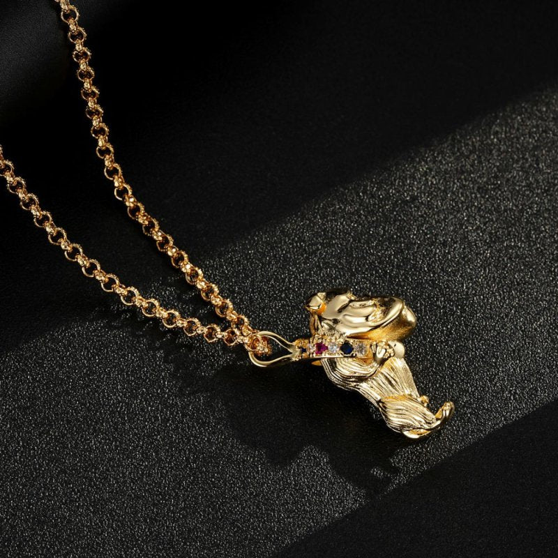 Side view of the gold bonded bulldog pendant showcasing its dimensions